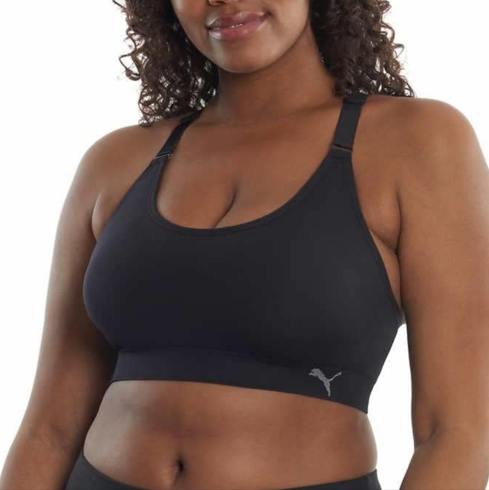 Puma Women's Black Sports Bra Size Medium GUC 🐈
